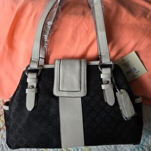 Denver Hayes Black and Cream Shoulder Bag with Elegant Design